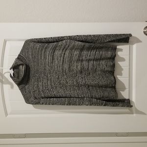 EXCELLENT lightweight cowl neck sweater